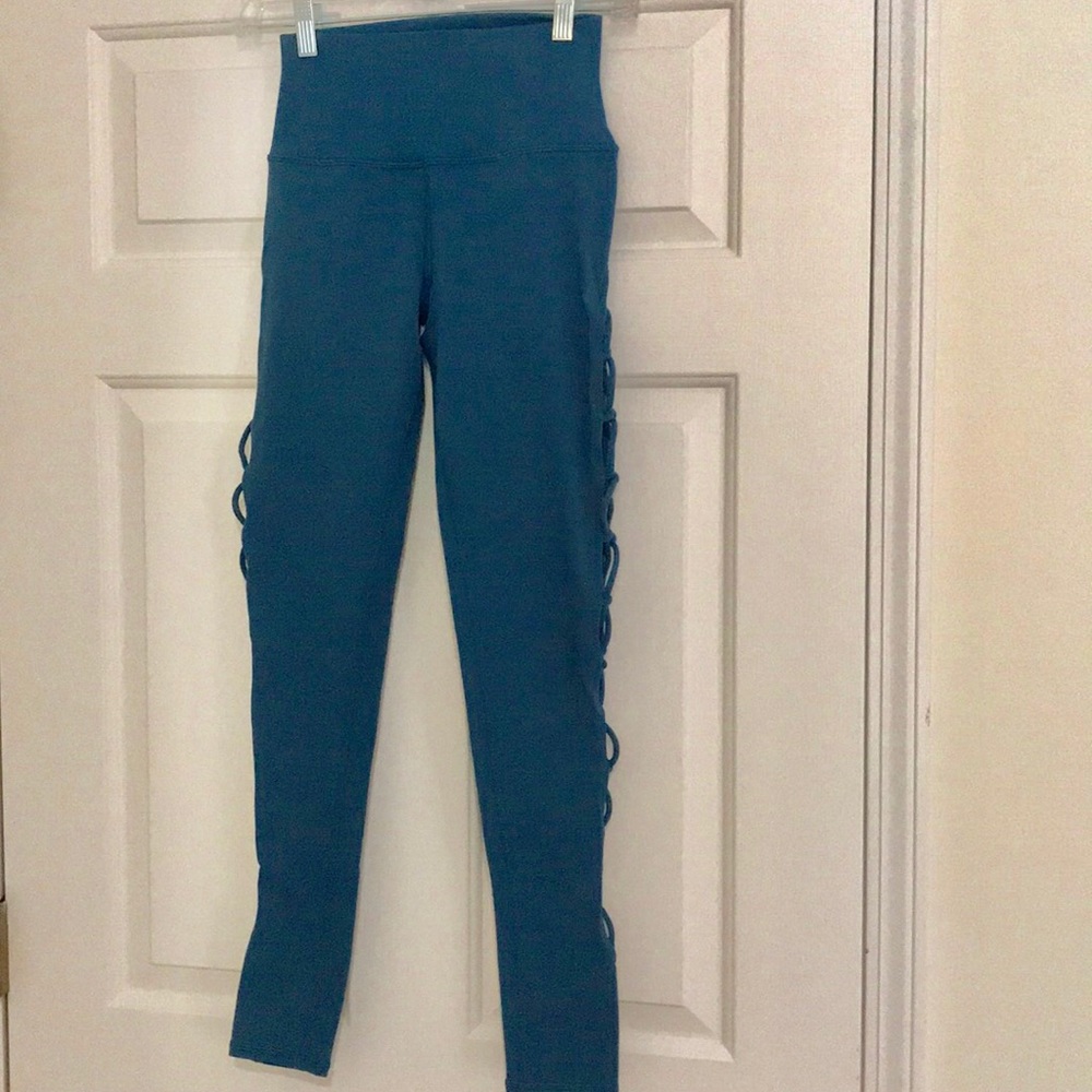 Alo Yoga Leggings